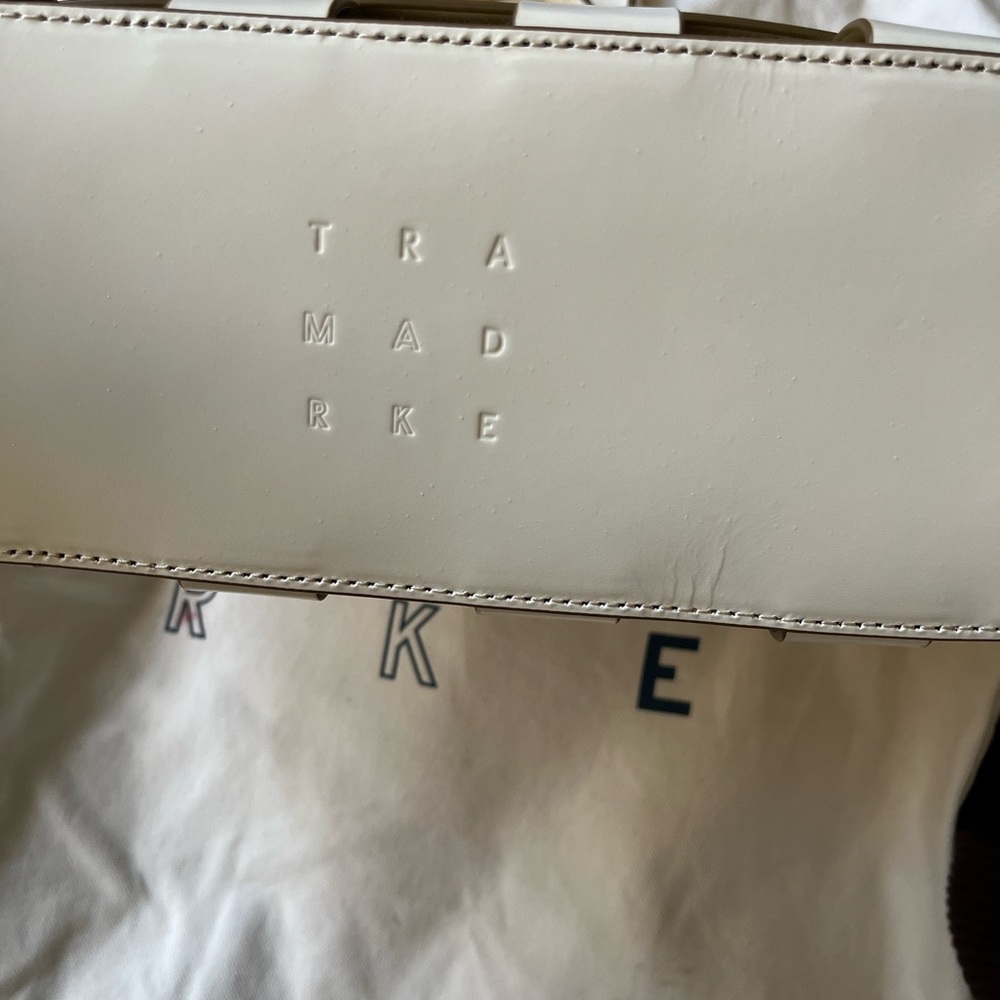Trademark White and Tan Woven leather Frances Cage Tote Bag - Picture 3 of 5